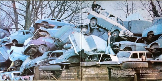 neon-ne4-tonton-macout-gatefold