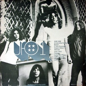 Beacon-BES-12-UFO-rear2